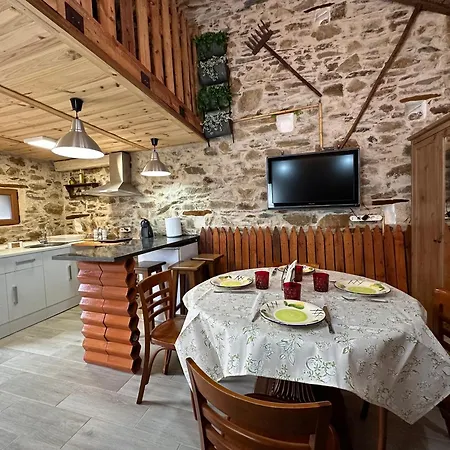 Casa *